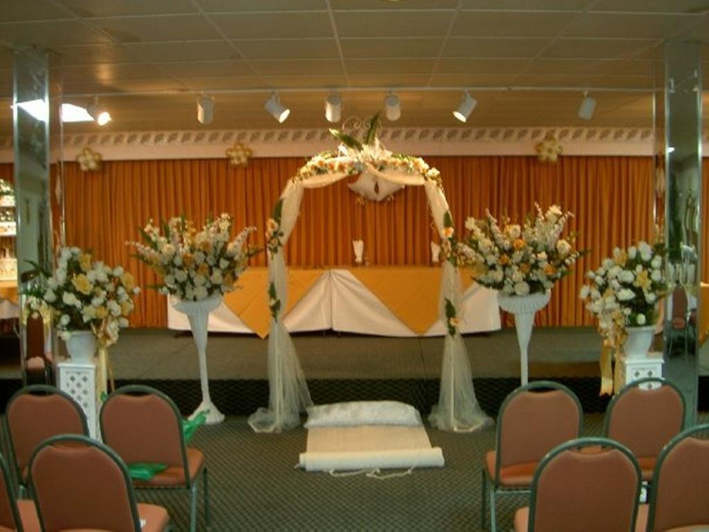 Carl'S Unique Inn & Conference Facilities Симпсън Бей Екстериор снимка